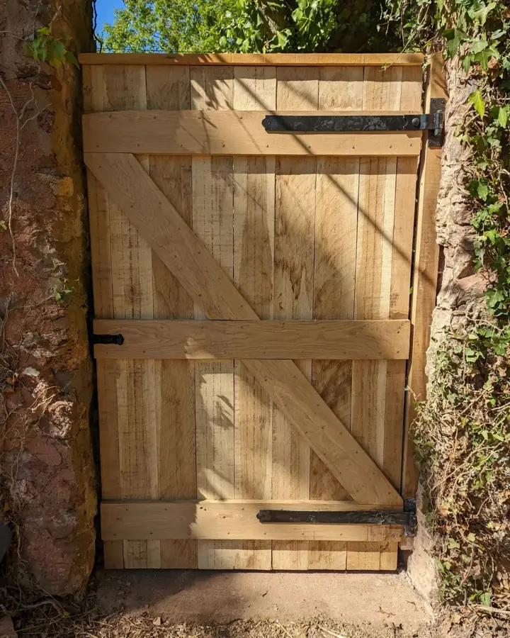 Fencing & Gates by Robin's Garden